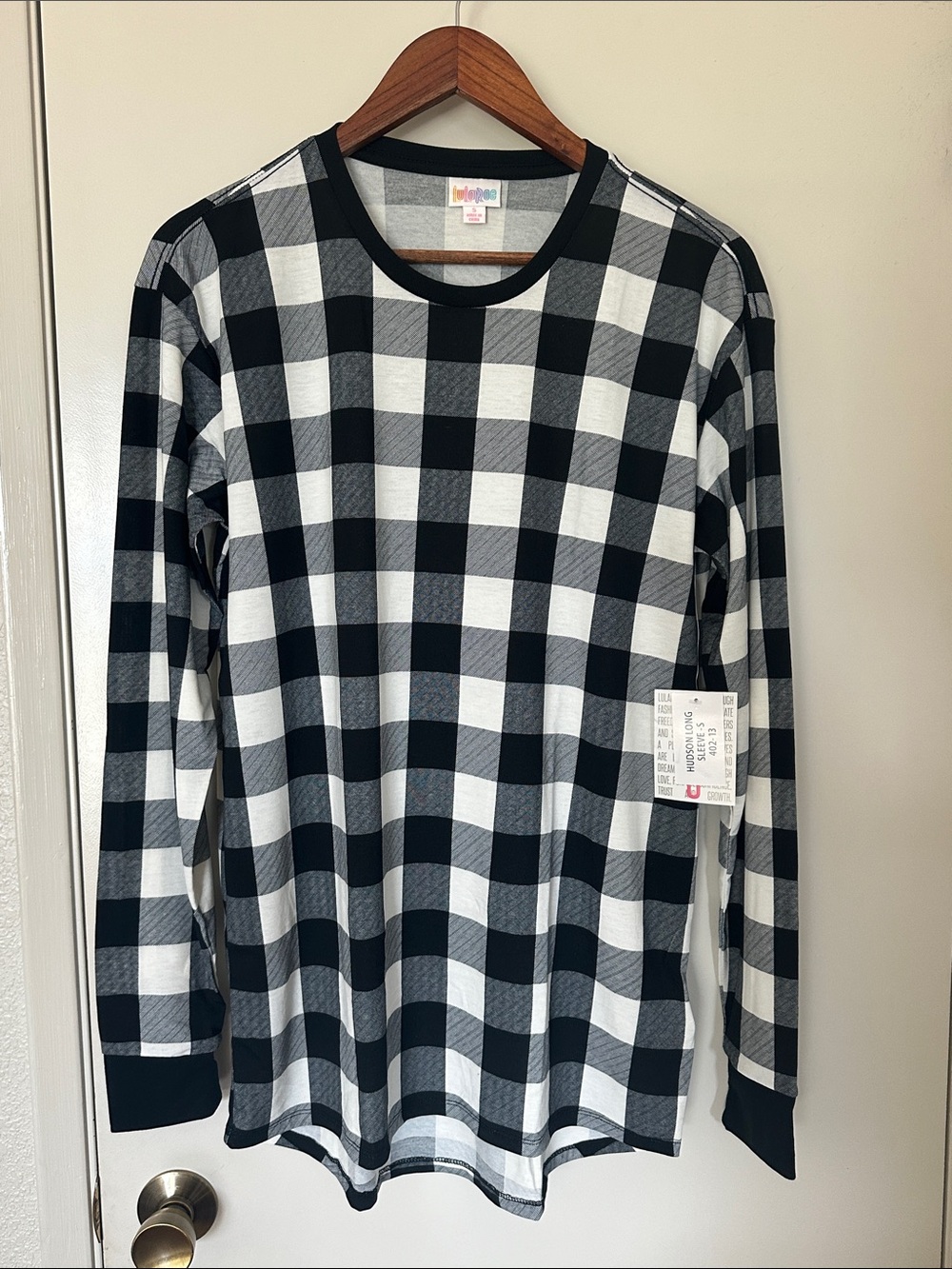 NWT - LulaRoe long sleeve plaid (SMALL)